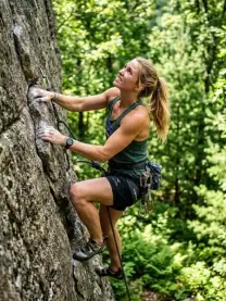 Camila's Menta Social profile featuring her interest in climbing